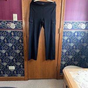 Athleta Women's Black Delancey Cargo Straight Leg Pants Large